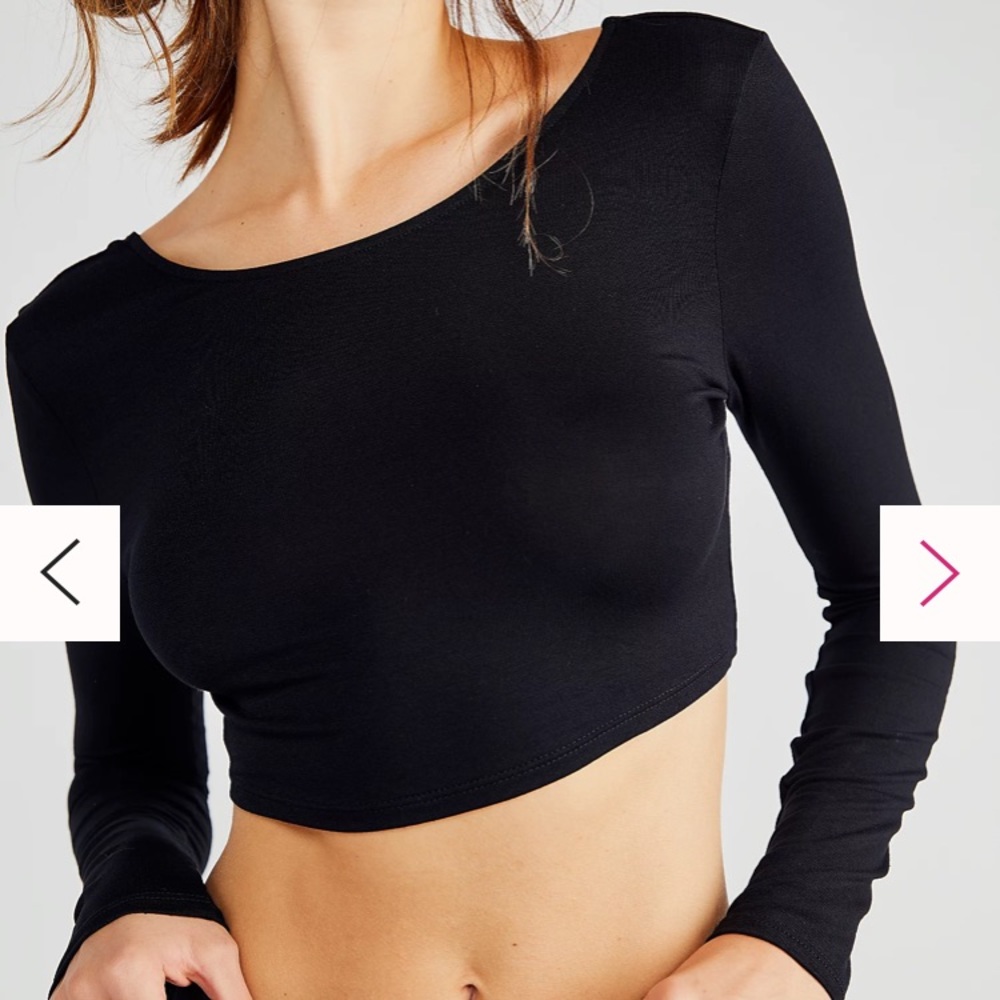NWT FREE PEOPLE Alia Set Long Sleeve Cropped Tee Color: Black Size: Small